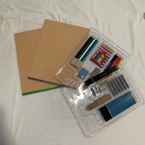 Brand New Artists Loft Sketching & Drawing Set